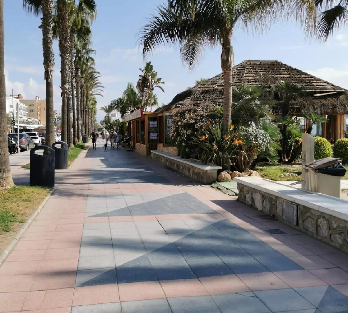Estudio Amplio En El Corazon De Torremolinos Lägenhet