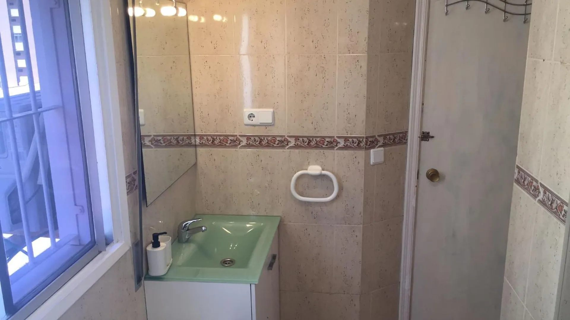 Estudio Amplio En El Corazon De Torremolinos Lägenhet