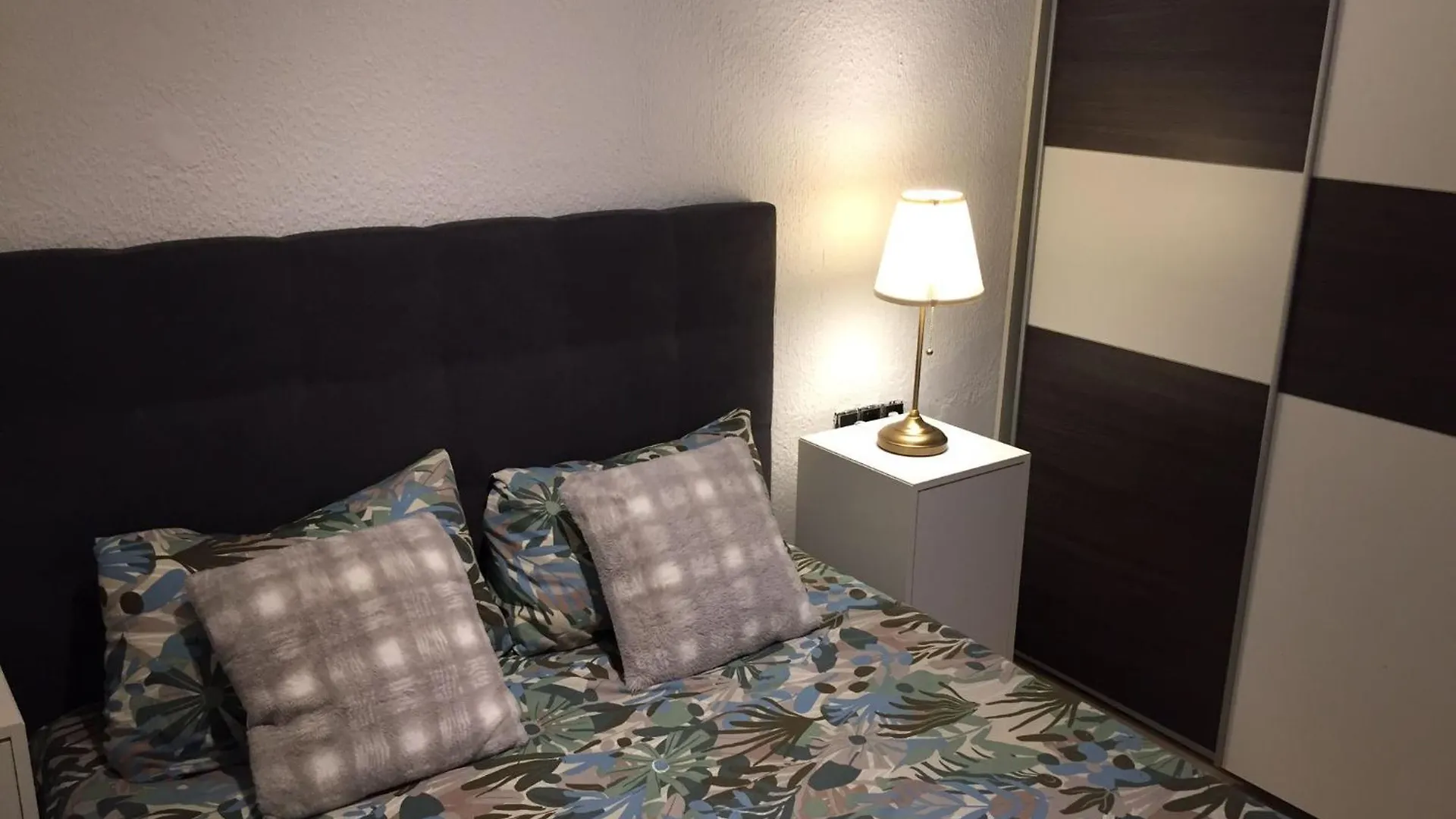 Estudio Amplio En El Corazon De Torremolinos Lägenhet